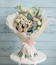 Букет цветов из:  Розы и Лизиантусы #REPLACE_PRED# Гарь-Покровское