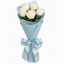 Букет 5 Белых роз Проуд в Гарь-Покровское