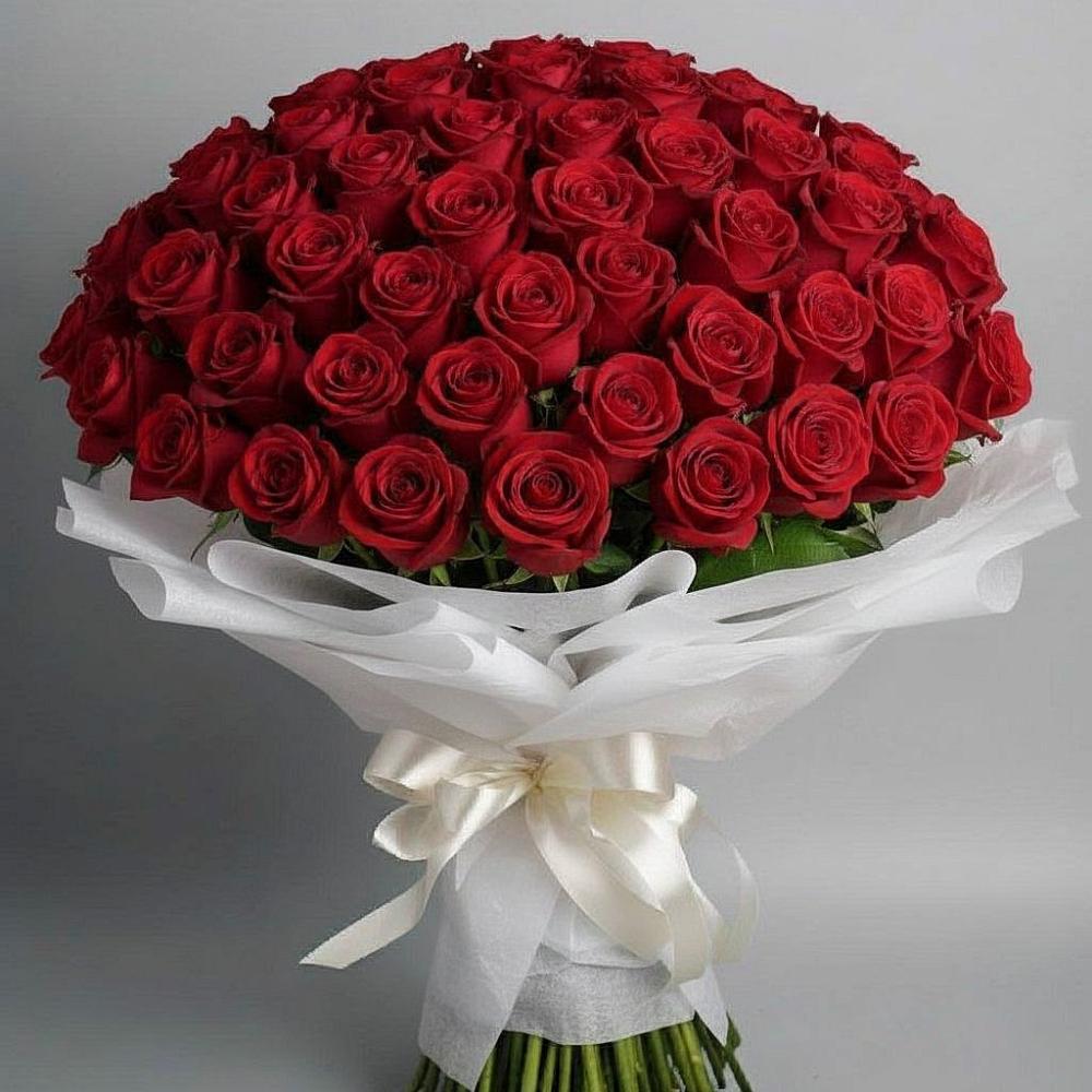Букет 101 Красная роза Блэк Мэджик в Гарь-Покровское