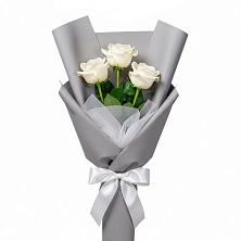 Букет 3 белые розы в Гарь-Покровское
