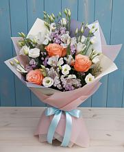 Букет цветов из:  Лизиантусы, Розы, Альстромерии и Гипсофила в Гарь-Покровское