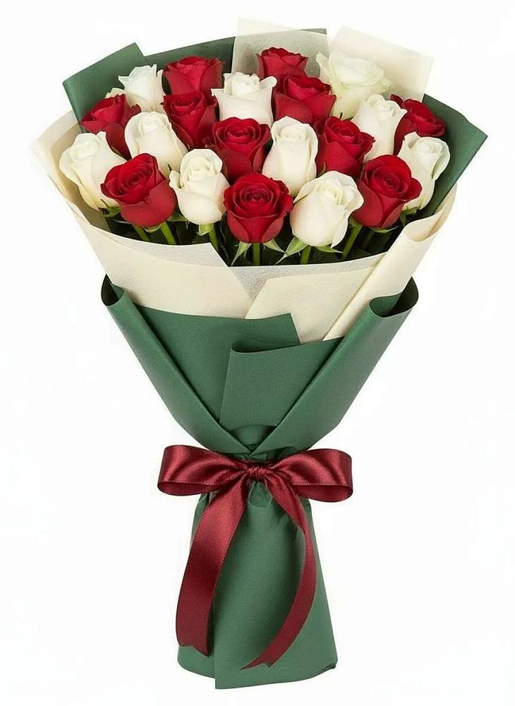 Букет Микс из красных и белых роз в Гарь-Покровское