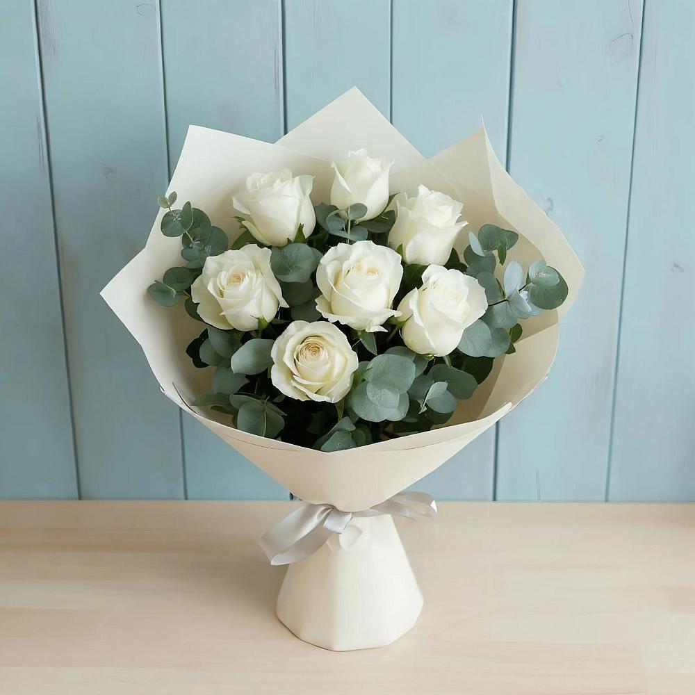 Букет Белые розы в Эвкалипте в Гарь-Покровское