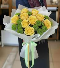 Букет цветов из:  Хризантемы и Розы в Гарь-Покровское