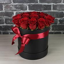 Цветочная композиция из Розы в шляпной коробке в Гарь-Покровское