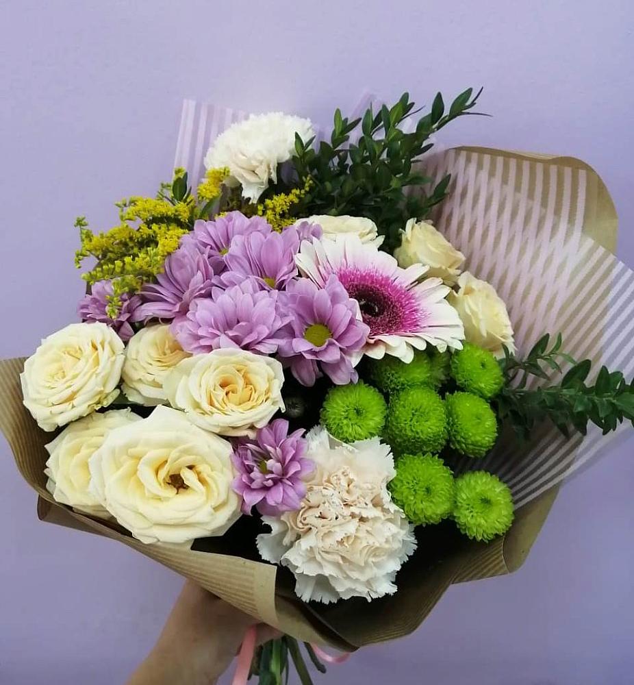 Букет цветов из: Хризантемы, Розы, Гвоздики и Герберы в Гарь-Покровское